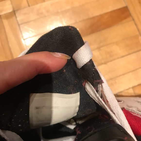 Air Jordan Retro 6 Carmine GS (2021) - Picture 7 of 11
